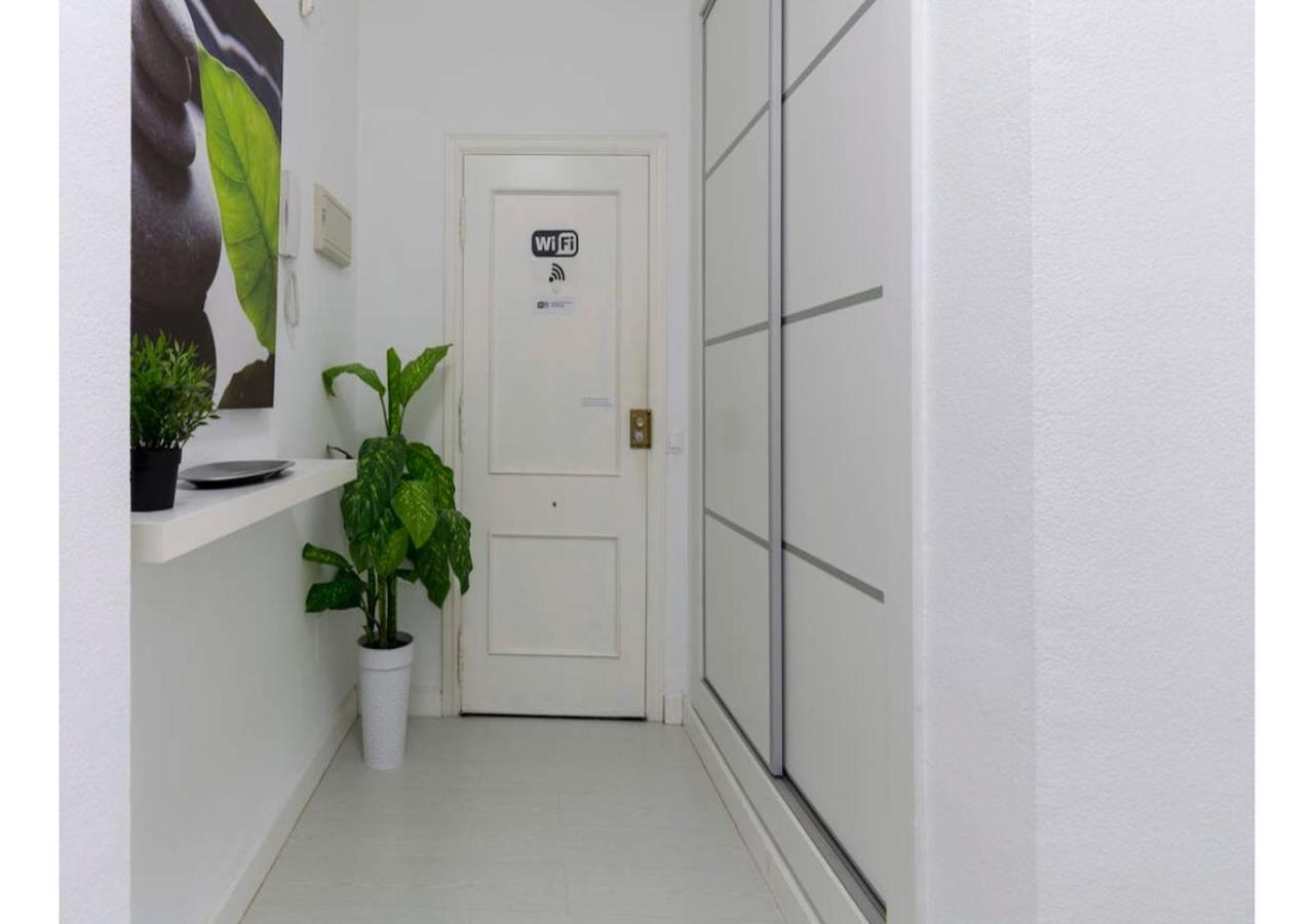 Lovely Studio At The City Heart! Malaga Exterior photo