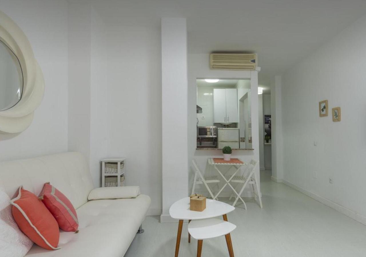 Lovely Studio At The City Heart! Malaga Exterior photo